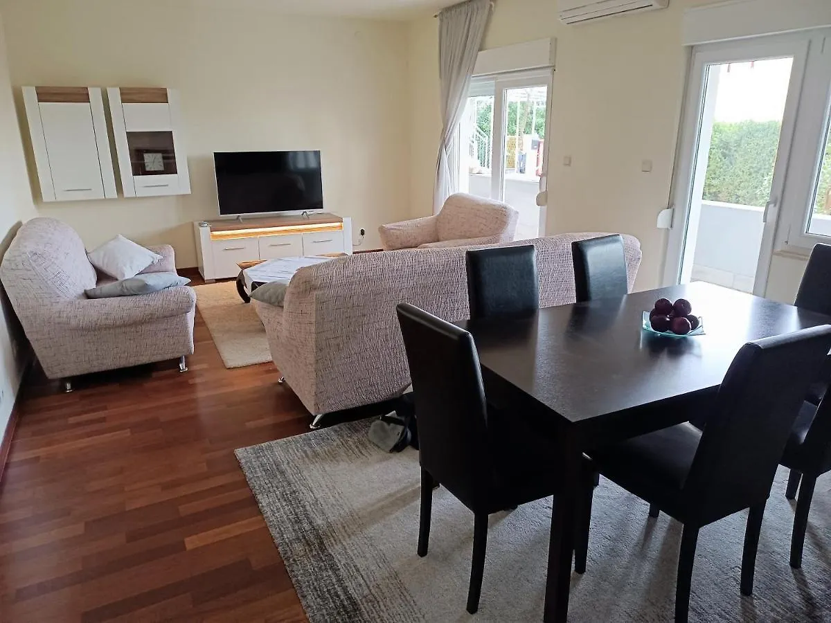 Apartment Rosemary Kastela